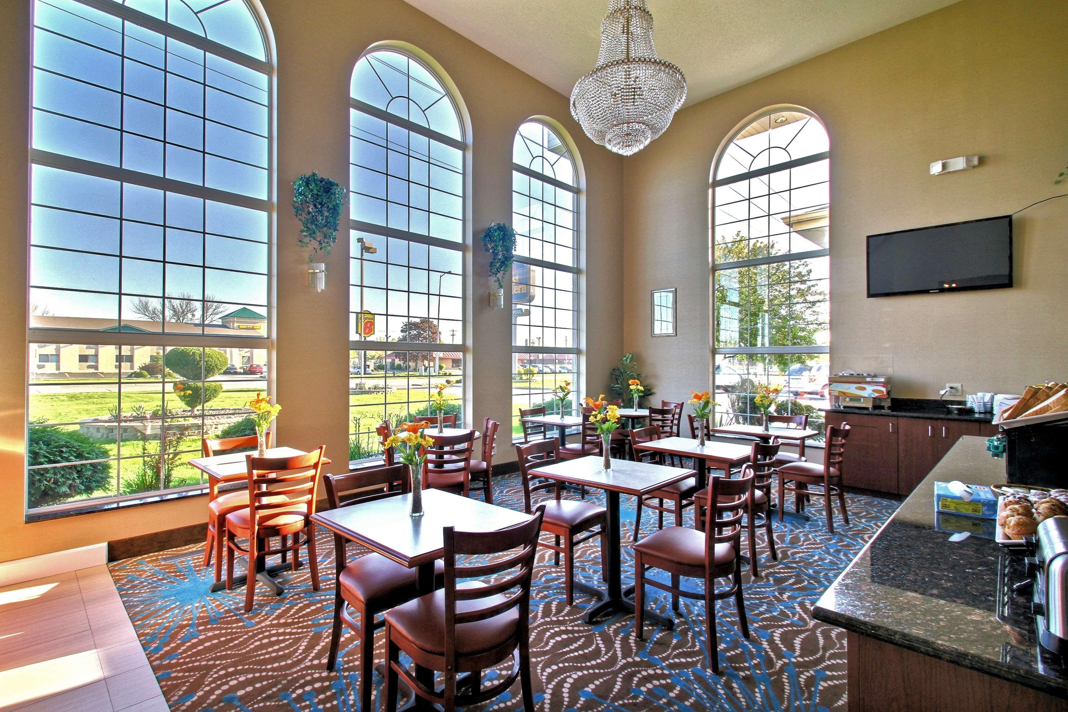 Best Western Airport Inn Moline Kültér fotó