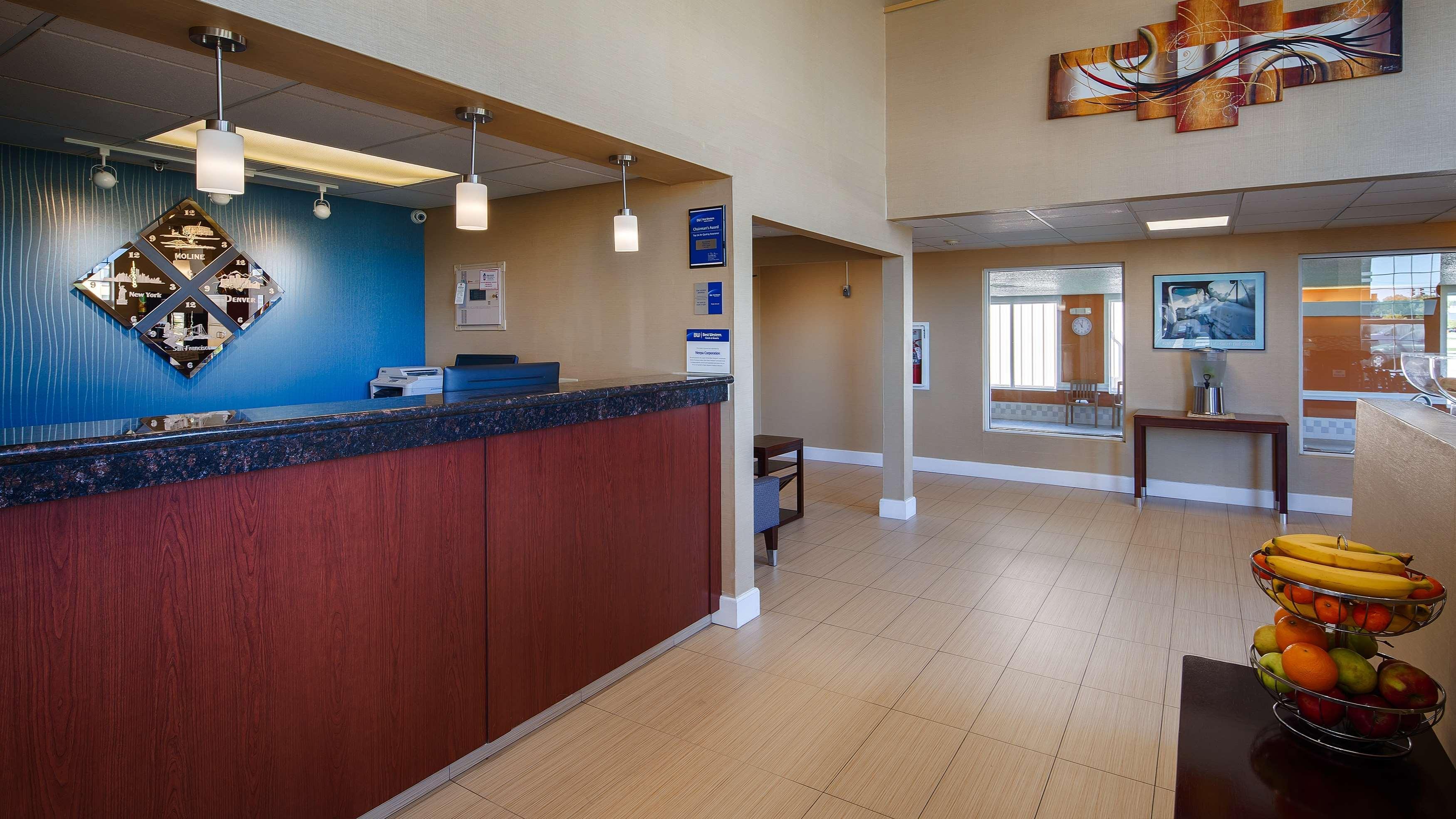 Best Western Airport Inn Moline Kültér fotó